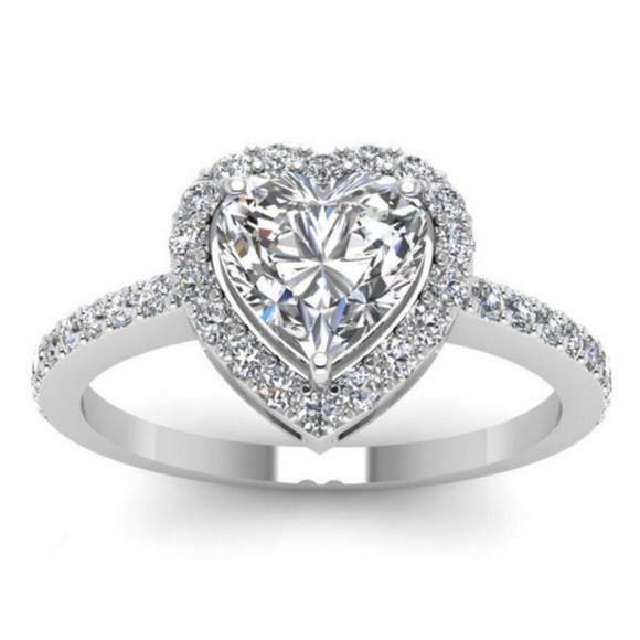 925 Silver Ring Heart Shape White Sapphire New - Picture 2 of 4